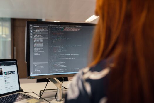 pexels thisisengineering 3861951 Female Roles Continue to Thrive in the UK Tech Sector