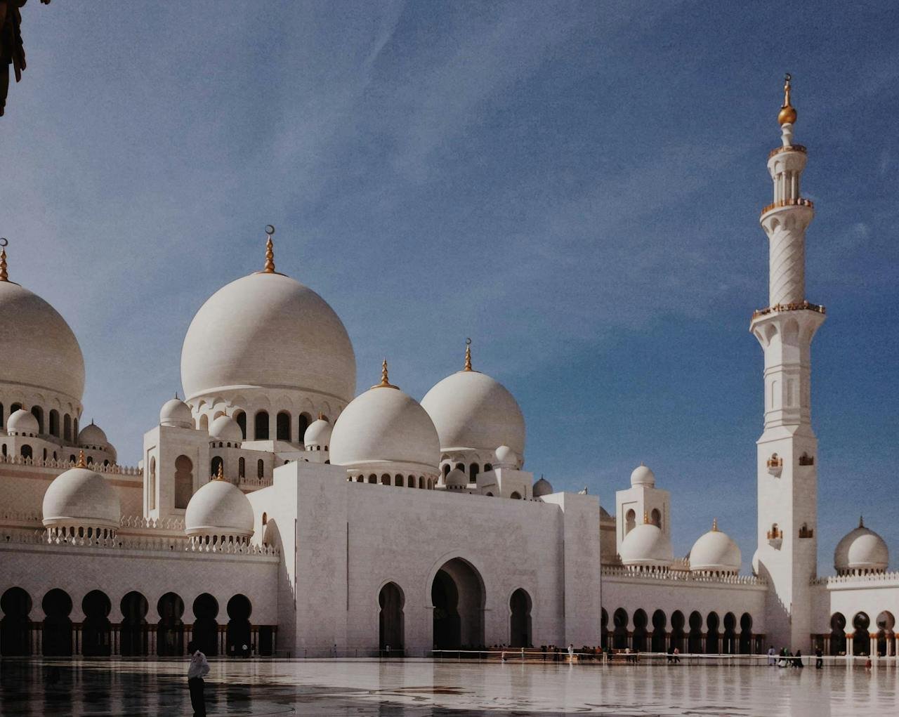 Jumeirah Mosque open for cultural tours