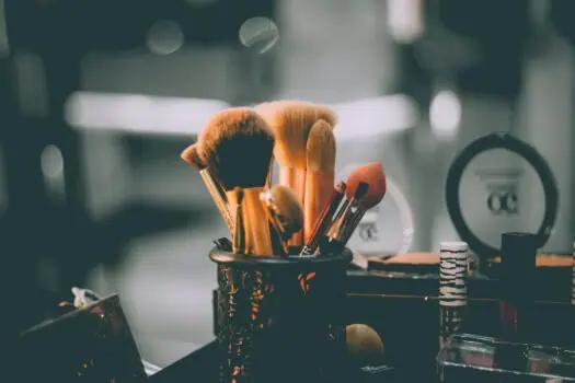 makeup tips for a fresh office look