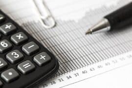 Advanced payroll software reduces pay discrepancies through automation and error minimisation.